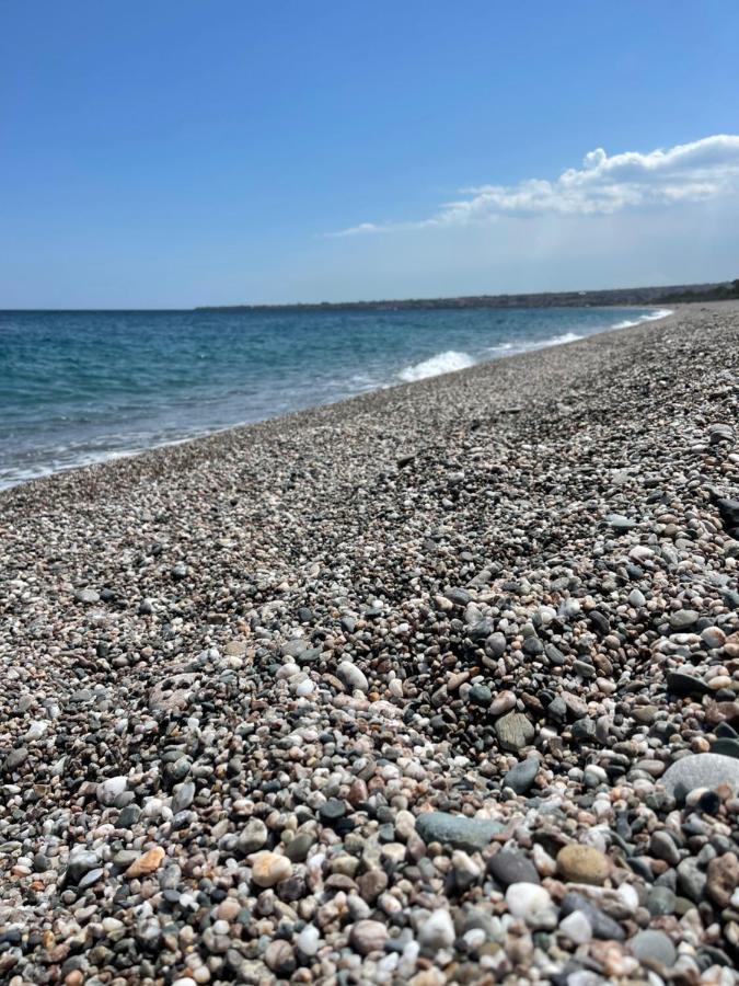 马斯卡利Fondachello Sea House公寓 外观 照片