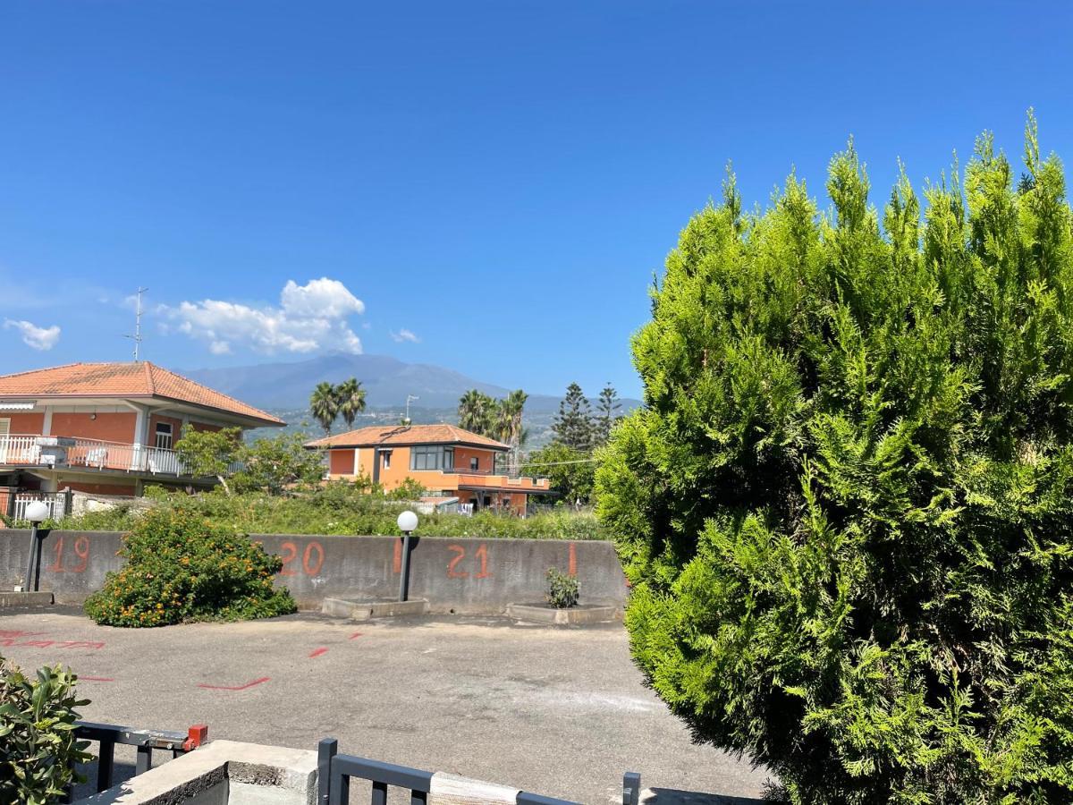 马斯卡利Fondachello Sea House公寓 外观 照片